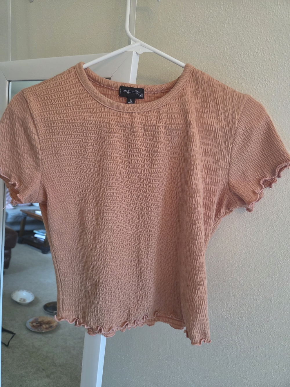 Originality Peach Ribbed Lettuce-Edge Short Sleeve Tee